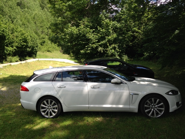 Jaguar Sportbrake Diesel S 2.jpg