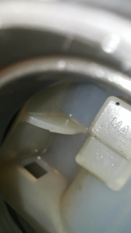 deposito refrigerante.jpg